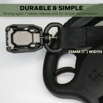 K9 Quick Release Leash handle and stitching detail