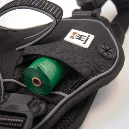 Waste bag roll pocket on the Onyx Black harness